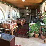 Kemal's Hotel 2*