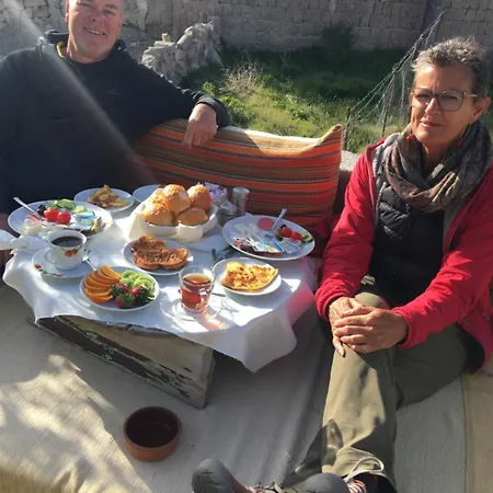 Ξενοδοχείο Kemal's 2*